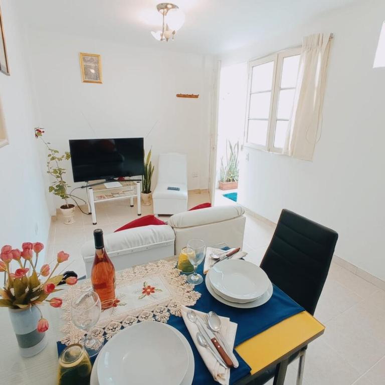 Dulce Hogar cerca al Circuito Mágico en el Centro de Lima - One-Bedroom Apartment - 2