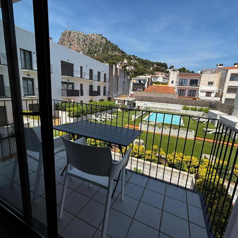 Apartamento céntrico con piscina, parking y a 200m de la playa en L'Estartit - ES-323-41 - Apartment - 17