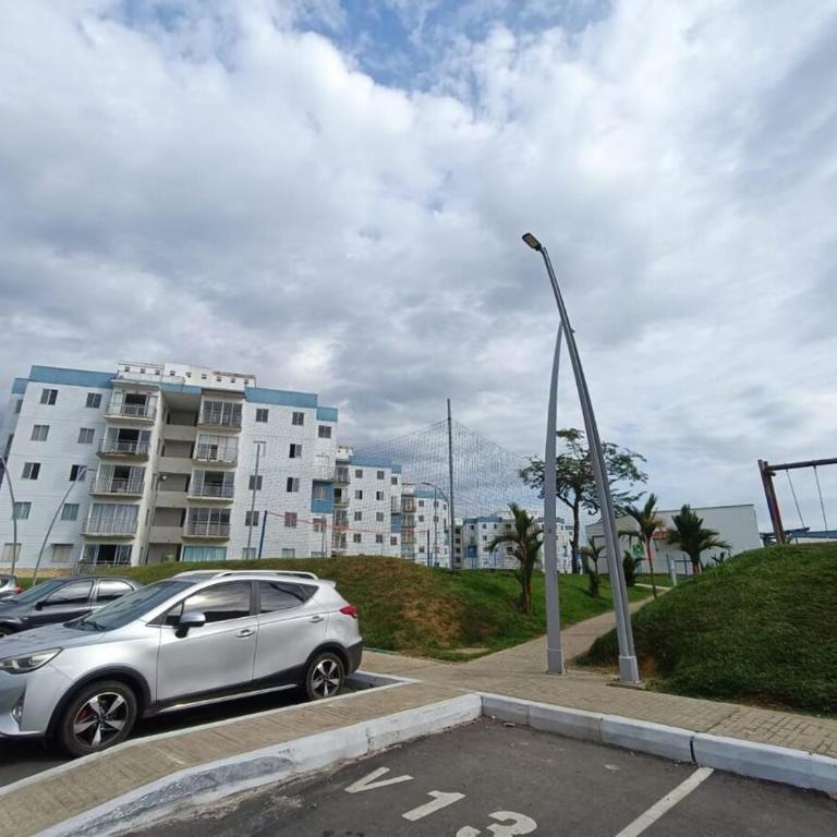 Apartamento hogar para compartir con 3 habitaciones 3 piscinas, turco, sauna, gym y más en Restrepo Meta - Apartamento de 3 dormitorios - 9