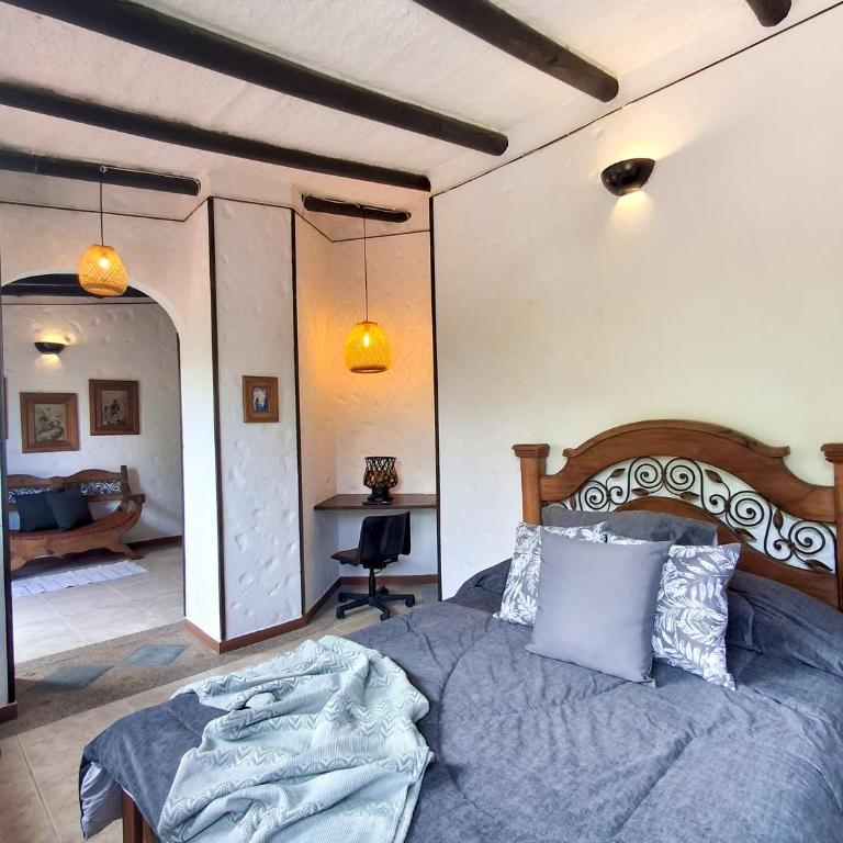 Alojamiento campestre Juanita Bonita - Habitación Familiar con baño privado - 9
