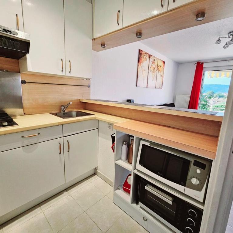 T2 Vue dégagée proche Cannes - Apartment mit 2 Schlafzimmern - 10