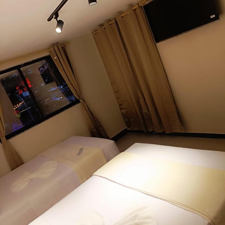 Hotel Golden 70 - Twin Room - 1