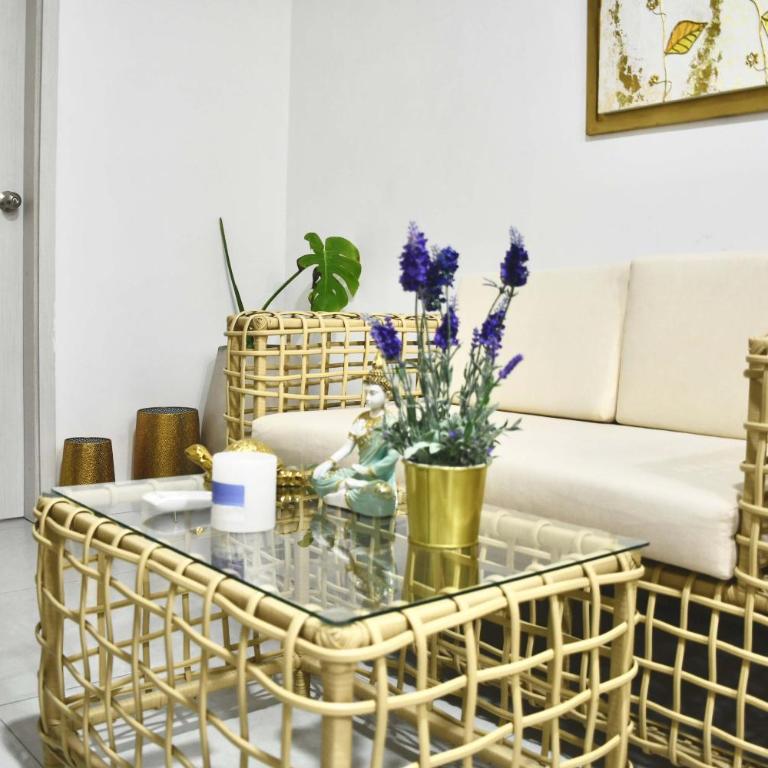 Azure apartahotel - Two-Bedroom Deluxe Apartment - 13
