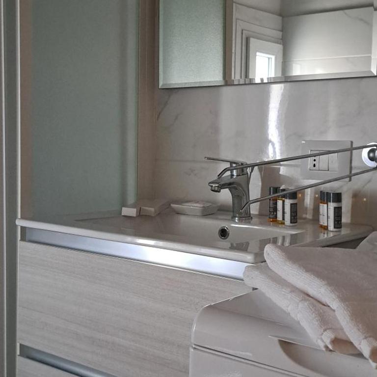 Civico 52 Modena Int 7 - Appartamento con 2 Camere da Letto - 12