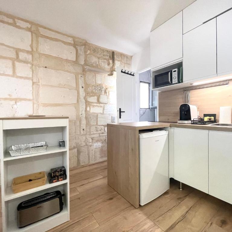 Les remparts Aigues-Mortes appartement et parking - Studio - 2