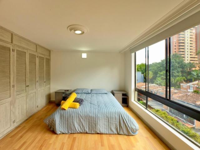 4br 240 M Pool Next To El Tesoro Mall - Apartamento - 42