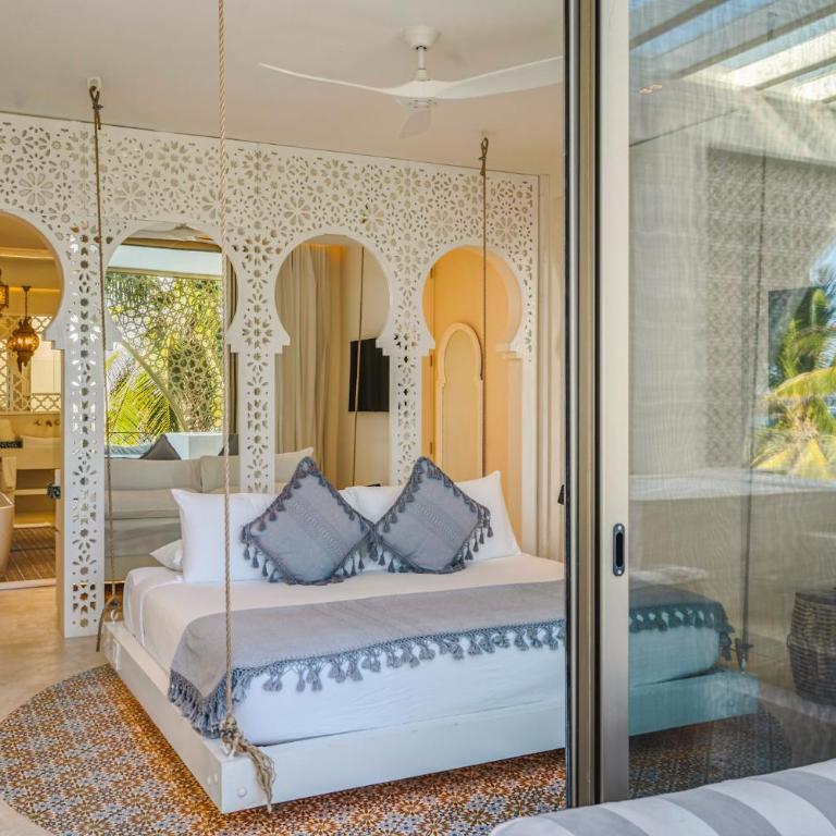 Sana Tulum Beachfront Boutique Hotel - The Oceanfront Signature Pool Suite - 3