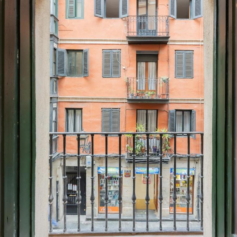 Plaza Nueva AC by Staynnapartments - Three-Bedroom Apartment - 9