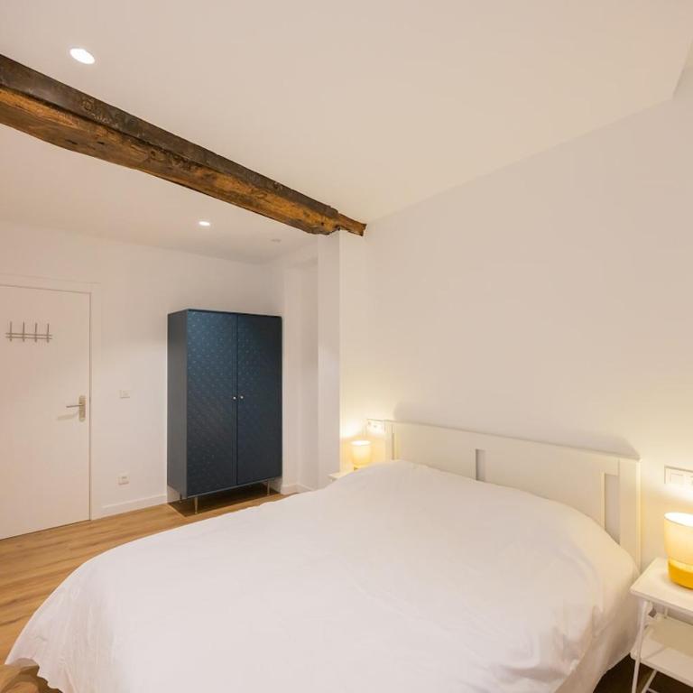 Plaza Nueva AC by Staynnapartments - Three-Bedroom Apartment - 10