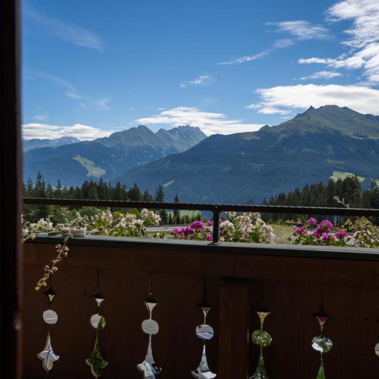Berghotel Breitmoos - Familienzimmer mit Gemeinschaftsbad - 4