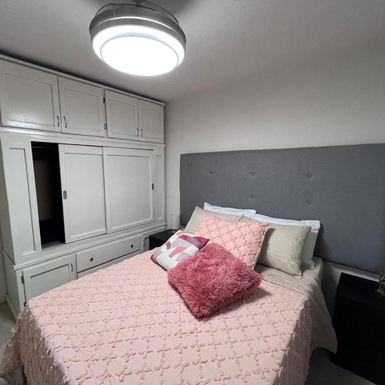 León - Two-Bedroom Apartment - 3