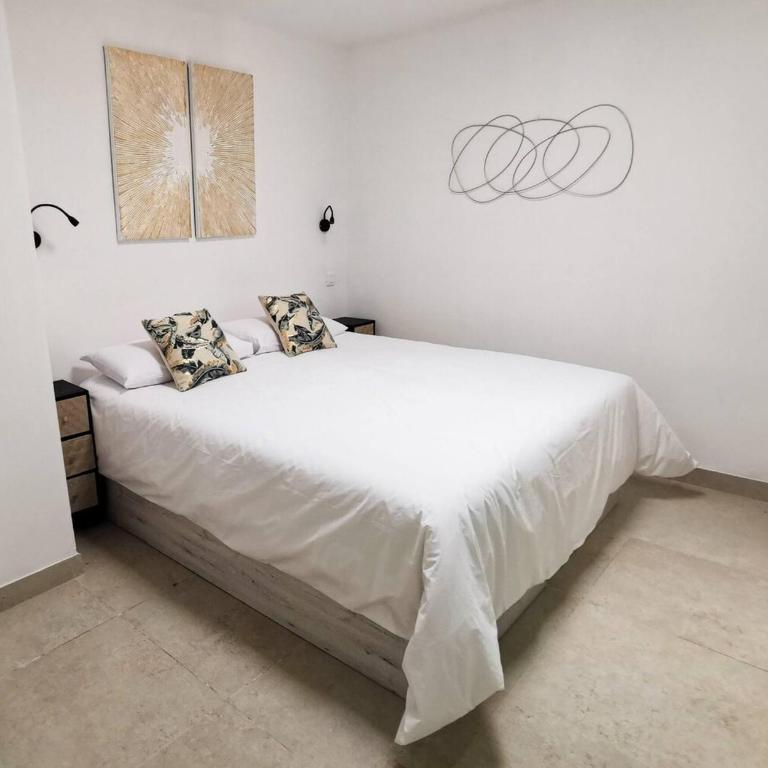 Stylish 2 Bedroom Bungalow By Pride Holiday Rentals - Bungalow de 2 dormitorios - 6