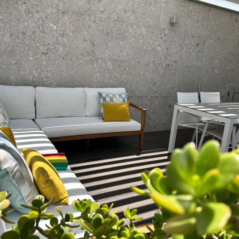 Exclusive Designer Bungalow in Maspalomas By Pride Holiday Rentals - Casa de 2 dormitorios - 2