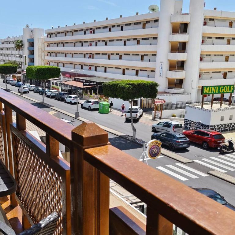 Luminoso apartamento con piscina y aparcamiento - Apartamento de 2 dormitorios con vistas al mar - 17