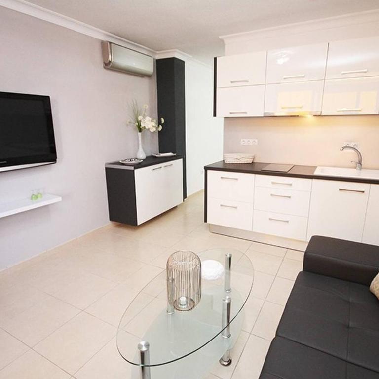 Kasbah 1 Holiday Home By Pride Holiday Rentals - Apartamento de 1 dormitorio - 2