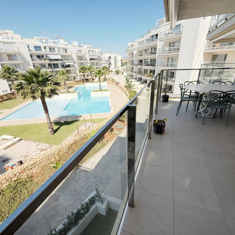 Marina Real 86 by homeprive - Apartamento - 4