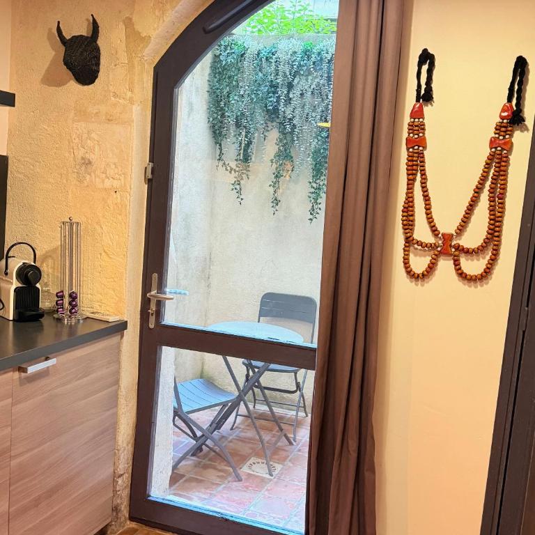 Studio Vernon - One-Bedroom Apartment - 49