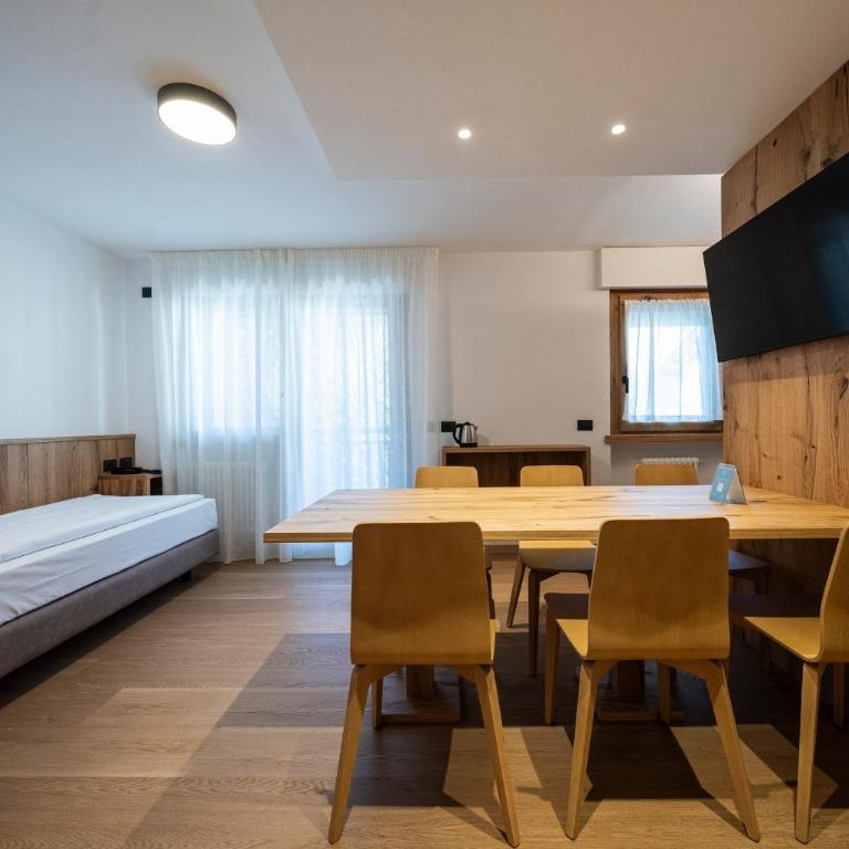 Residence Contrin - Appartamento con 2 Camere da Letto e Balcone - 11