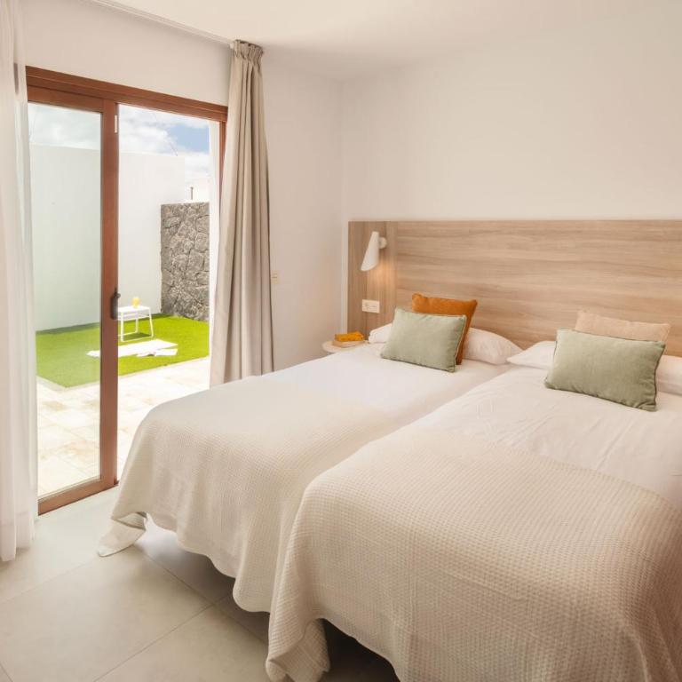 Domus Vulcani Gaumet - Three-Bedroom Villa - 20