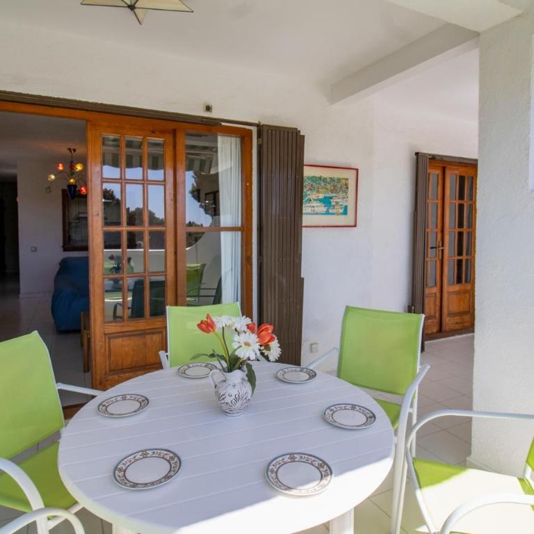 Apartamento de 3 dormitorios y piscina LAS FUENTES Albert Villas - Apartamento con vistas a la piscina - 13