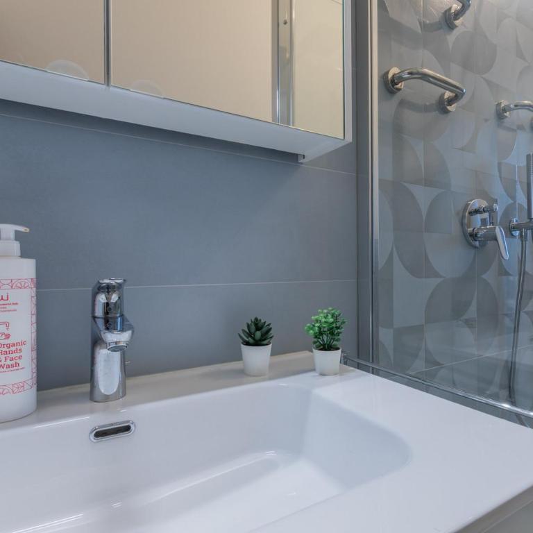 Adriano Apartment by Wonderful Italy - Appartamento con Balcone - 14