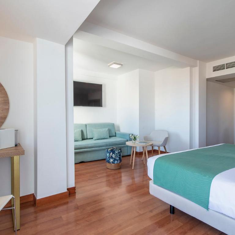 Hotel Costa Málaga - Adults Recommended - by Pierre & Vacances - Suite Junior - 5