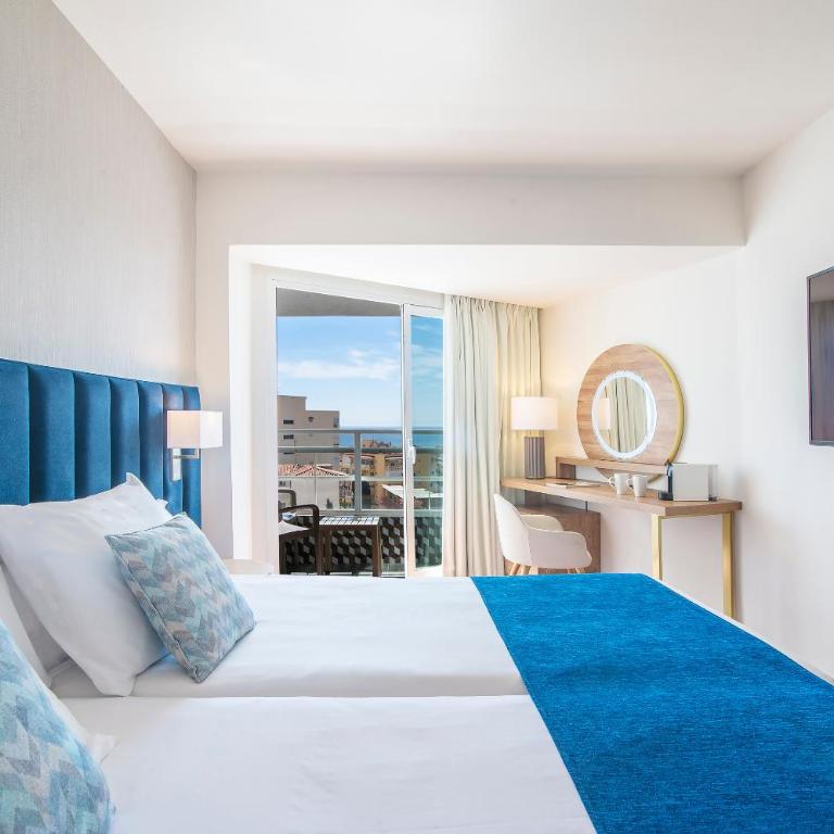 Hotel Costa Málaga - Adults Recommended - by Pierre & Vacances - Alojamiento Superior con vistas al mar - 7