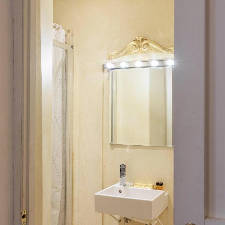 Sweet House in Pepi Street - Appartamento con 2 Camere da Letto - 8