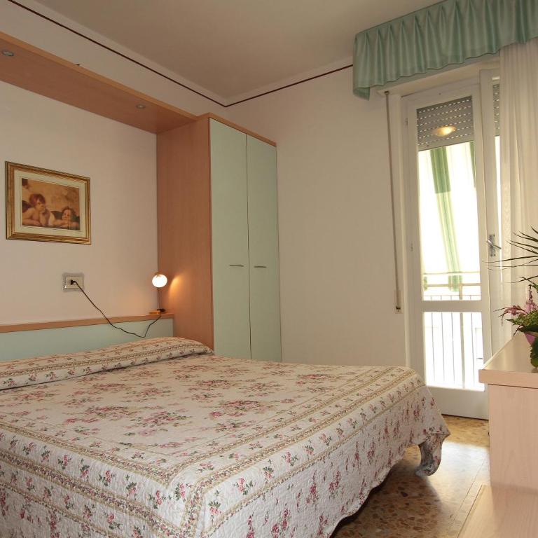 Hotel Vera - Camera Matrimoniale/Doppia con Letti Singoli - 1