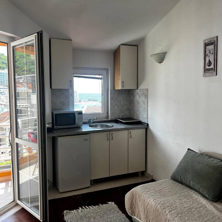 Better place - Family Room - 17