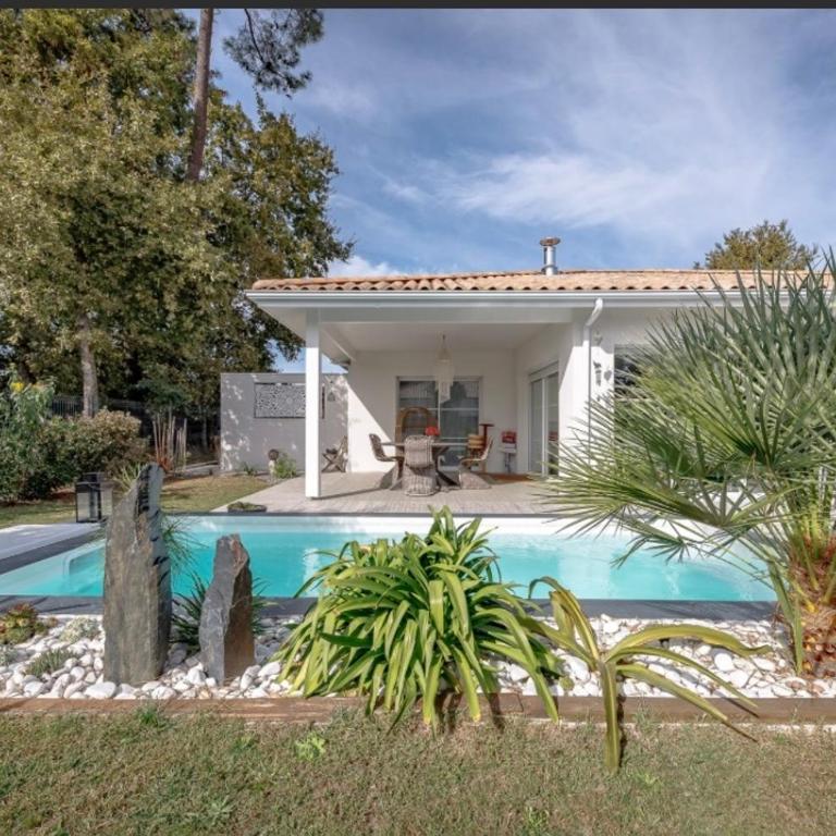Villa Madeleine - Piscine - Maison 3 Chambres - 1