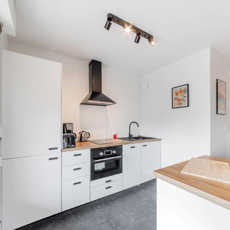 Le Frida - T2 rénové - Balcon- 500m centre - Appartement 1 Chambre - 13