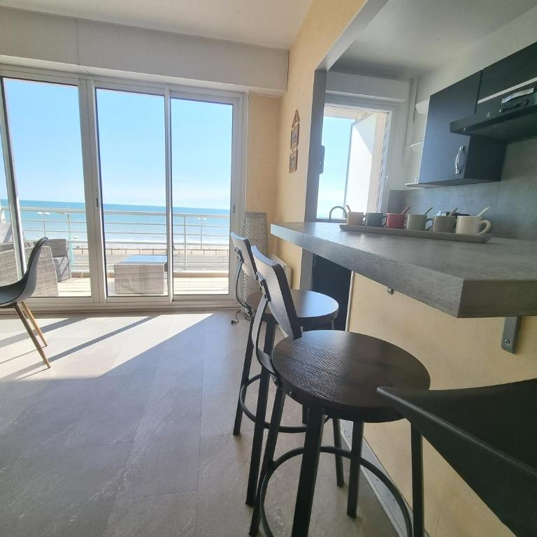 FACE MER grand T3 familial, parking gratuit - Apartment mit 2 Schlafzimmern - 4