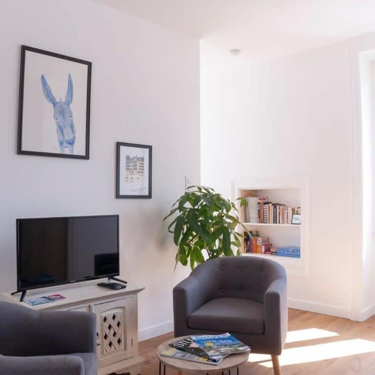 Le Saint-étienne studio moderne et lumineux - Appartamento con 1 Camera da Letto - 2