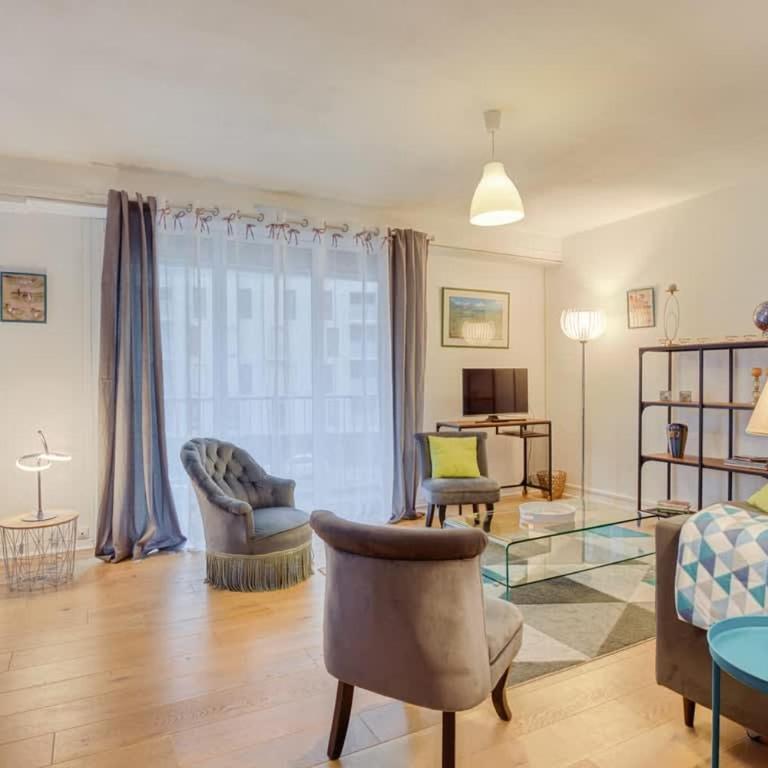 Le Fougères - Bail mobilité - 2 chambres, garage privé - Apartamento - 11