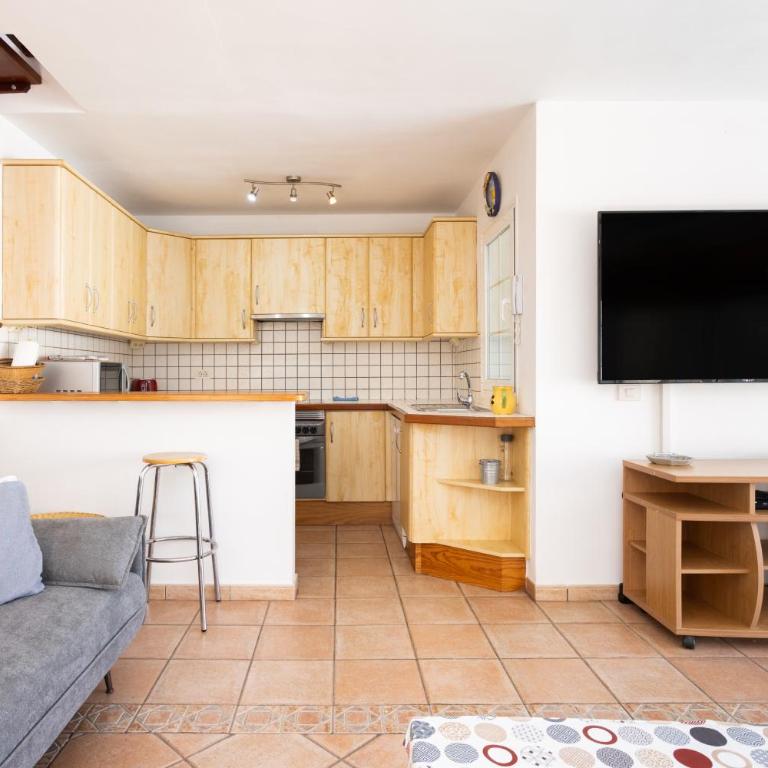 Villa Carolina - Three-Bedroom Villa - 25
