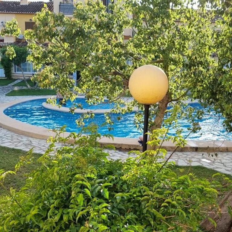 Charming house with pool, not far from beaches, mountain and city - Casa de 3 dormitorios - 12