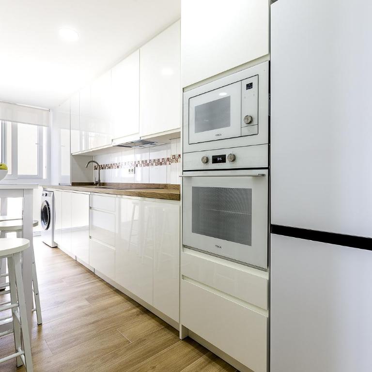 A&N Seafront Sea View Apartment with Terrace Torre del Mar - Apartment with Sea View - 40