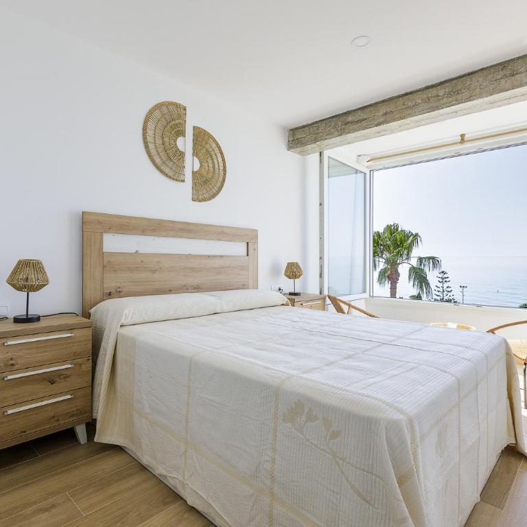 A&N Seafront Sea View Apartment with Terrace Torre del Mar - Apartment with Sea View - 43