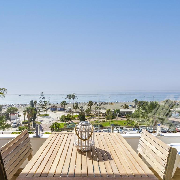 A&N Seafront Sea View Apartment with Terrace Torre del Mar - Apartment with Sea View - 59