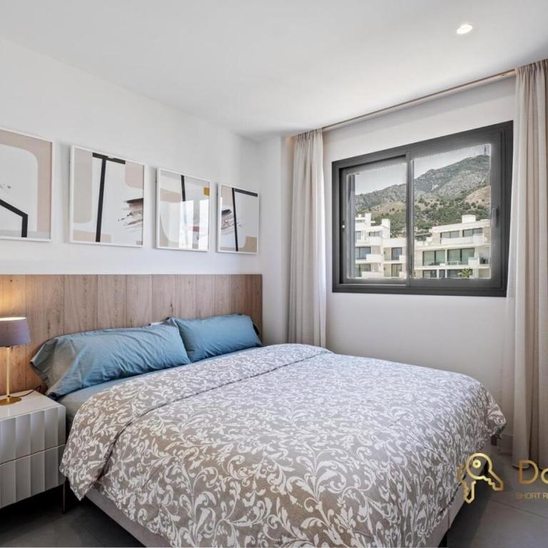 Penthouse with a private pool and sea view in Fuengirola - Apartamento de 3 dormitorios - 17