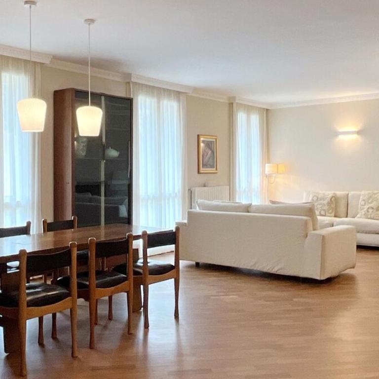 Casa Fiore - Affitti Brevi Italia - Appartamento con 2 Camere da Letto - 1