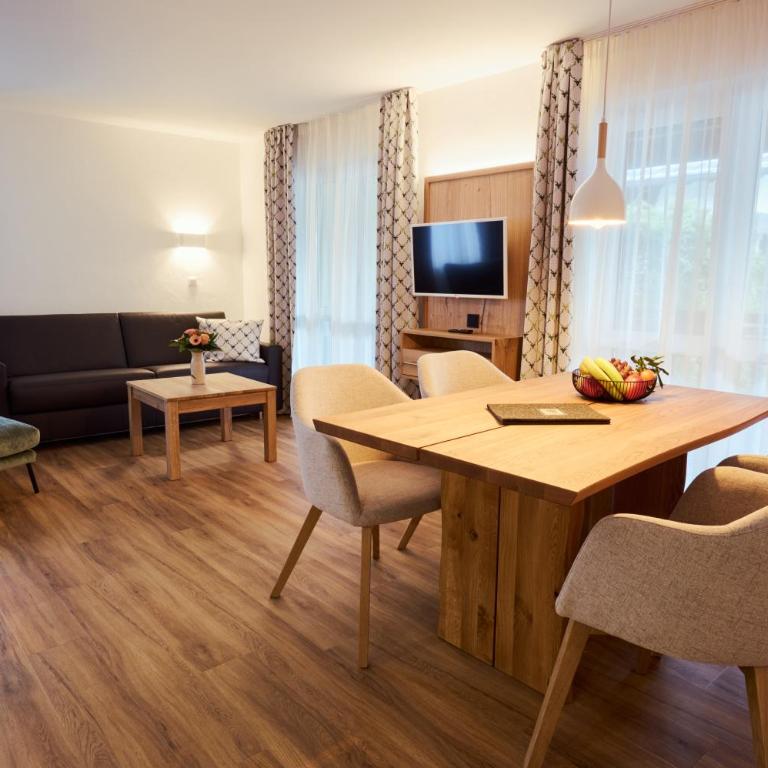 Oberstdorfer Ferienwelt - Deluxe Ferienwohnung mit 1 Schlafzimmer und Ostbalkon oder Terrasse - 9