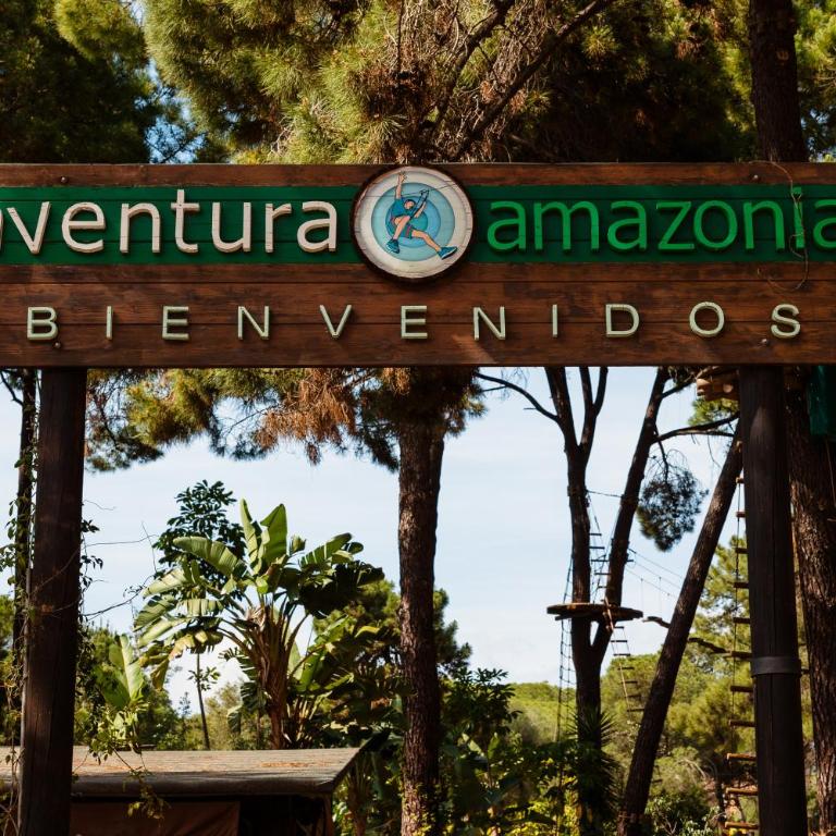 2 storey townhouse with large terrace garden, BBQ and close to the beach, in Elviria, Marbella - Apartamento de 2 dormitorios - 53