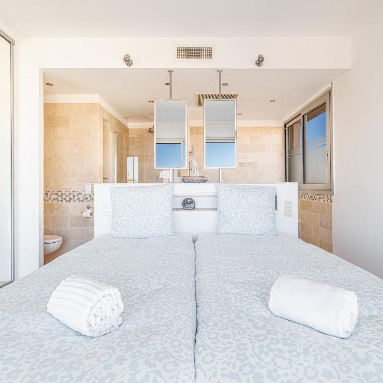 Skyline 2-bedroom flat with Epic Views - Roi Chevalier - Appartement 2 Chambres - 14