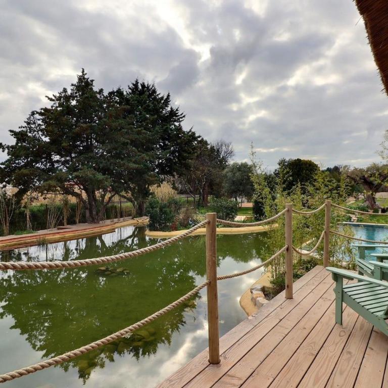 LA BASTIDE DES CULS-ROUSSET - Chambre Double - Vue sur Piscine - 3
