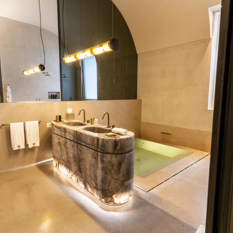 Palazzo De Noha - Boutique Hotel - Camera King con Vasca Idromassaggio - 12