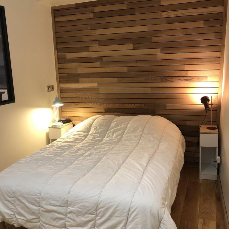 Appartement T2 40 m2 residence l'Europe Béatrice centre-ville 1 chambre parking - Apartment mit 1 Schlafzimmer - 17