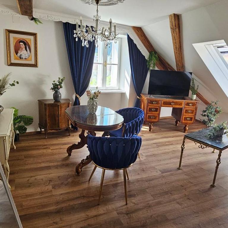 Sisi's Loft - Imperial Charm - Apartment mit 1 Schlafzimmer - 3