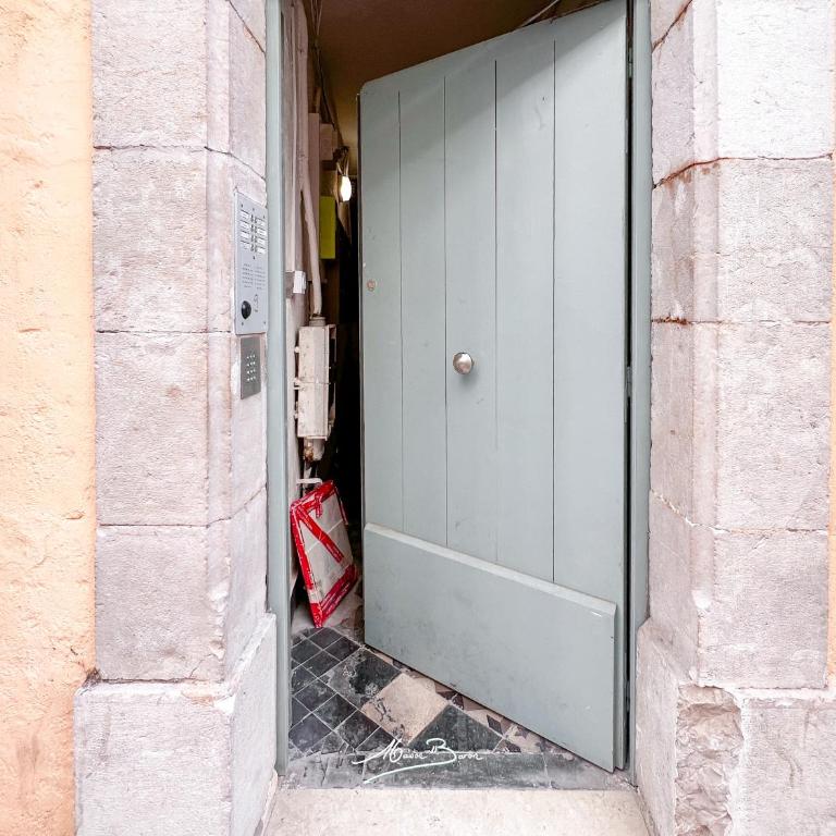 Studio vue sur les Halles de Toulon 2 Couchages - Apartment mit 1 Schlafzimmer - 35